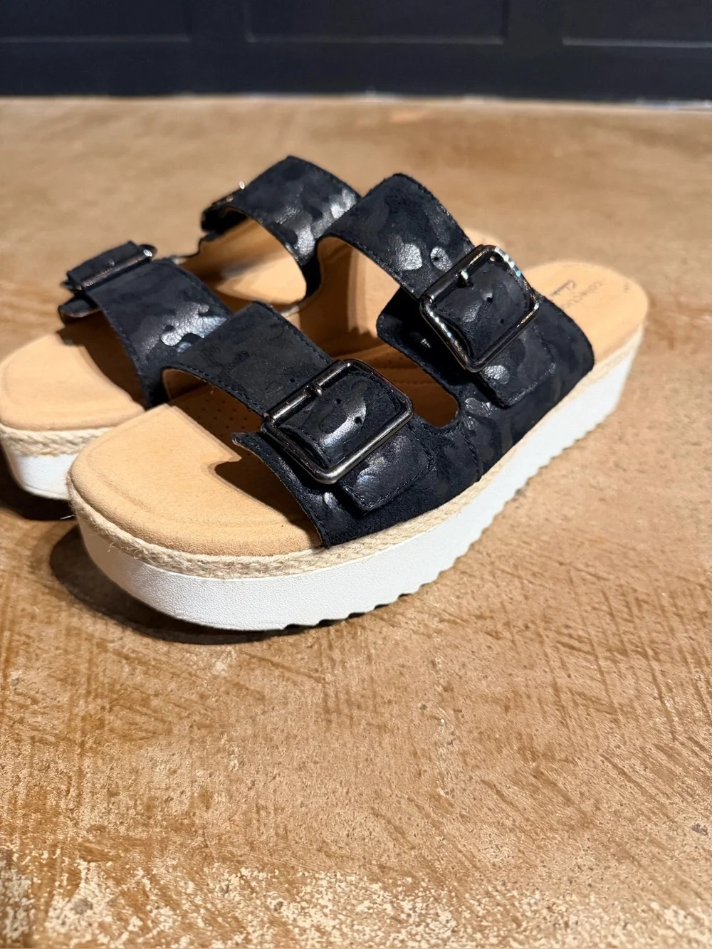Clark’s Black Platform Sandals